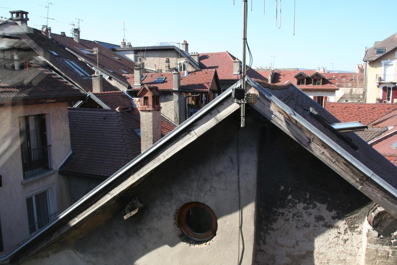 Nid Douillet Acomodação com café da manhã Annecy Exterior foto