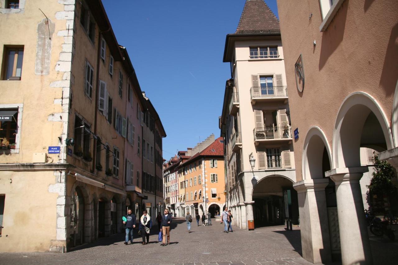 Nid Douillet Acomodação com café da manhã Annecy Exterior foto