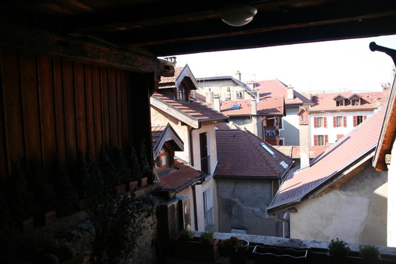 Nid Douillet Acomodação com café da manhã Annecy Exterior foto