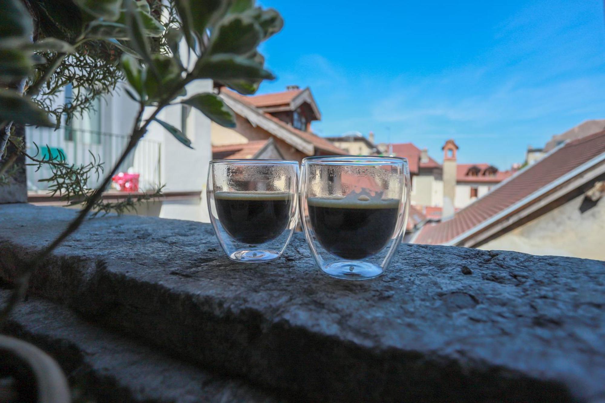 Nid Douillet Acomodação com café da manhã Annecy Exterior foto